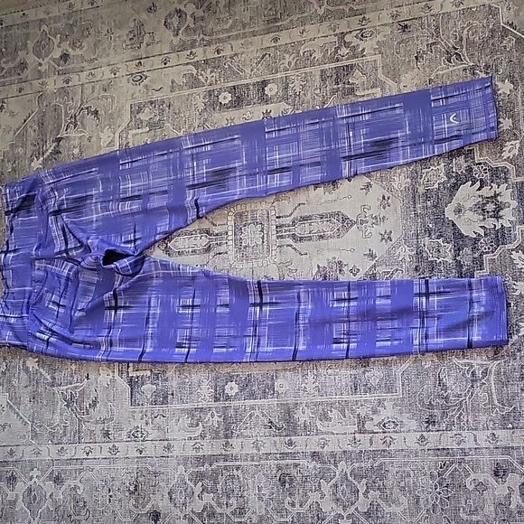 Yoga leggings - Picture 8 of 10